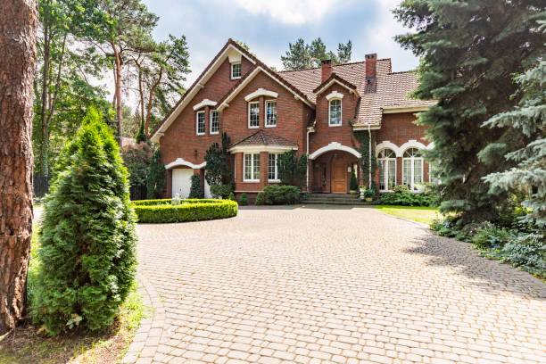 Best Commercial Driveway Pavers  in North Madison, OH